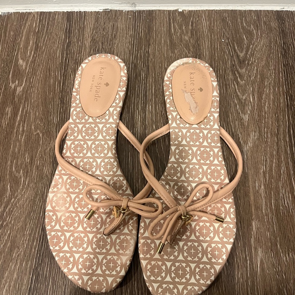Kate Spade Beige Patterned Sandals with Bow